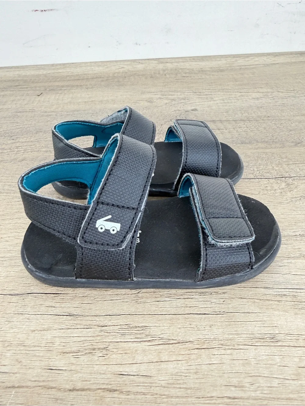 See Kai Run Black Kids' Hook-and-Loop Sandals with Teal Lining